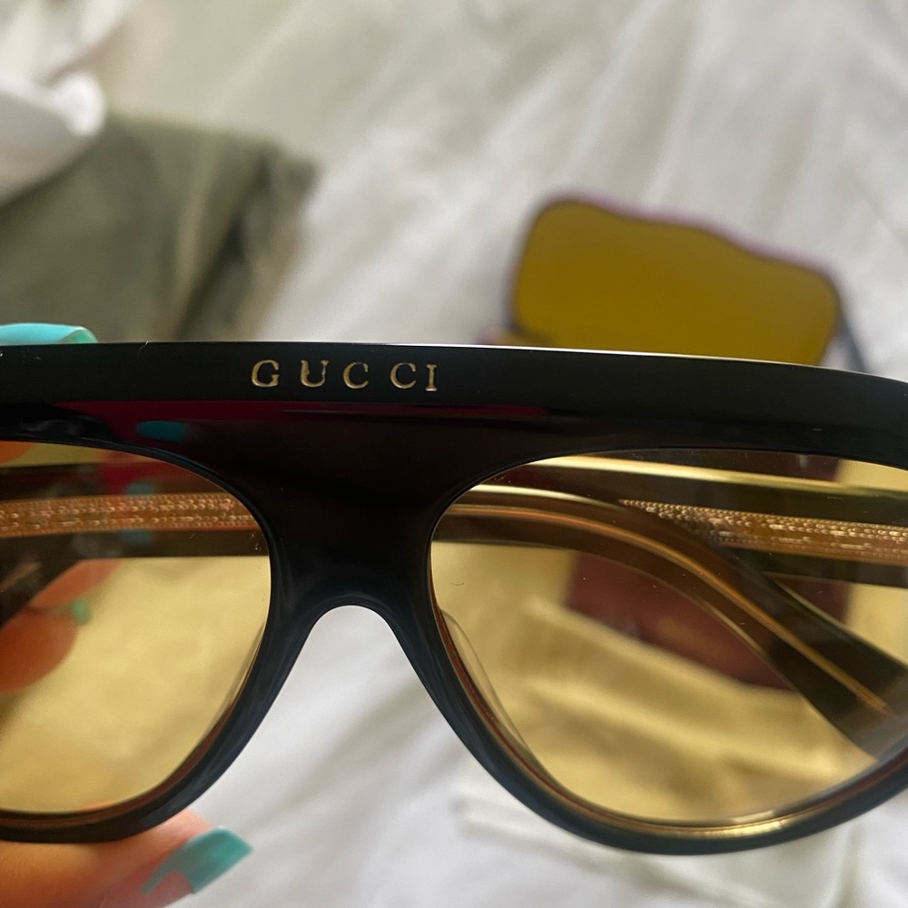 Gucci sunglasses